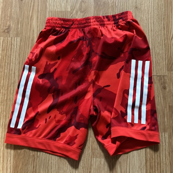 Adidas Boys Camo Shorts - Picture 4 of 4